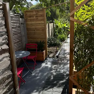 Hébergement de vacances - Et à Côté Coule Rivière, Josselin